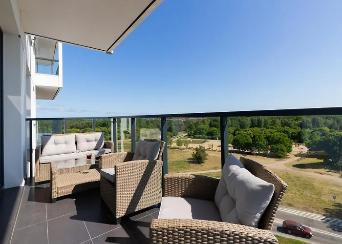 Sea Waves With Park View By Renters Apartmán