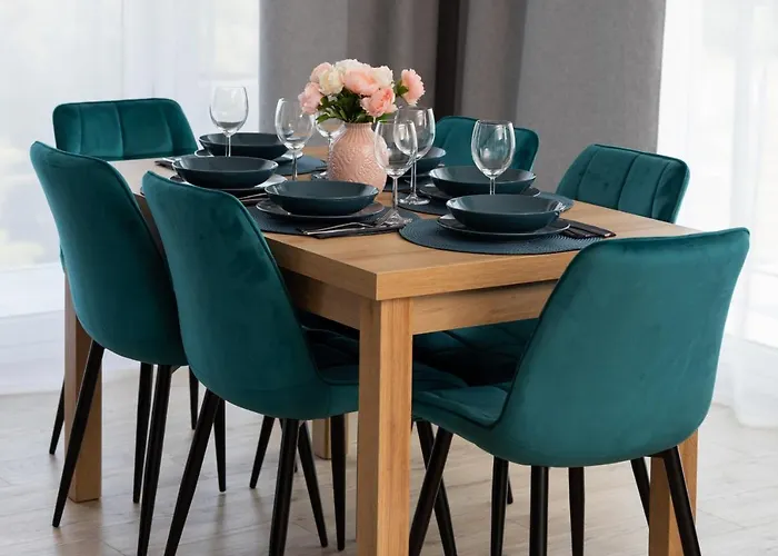 Sea Waves With Park View By Renters